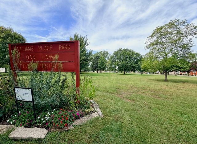 4600 W 101st Street, Oak Lawn, IL 60453