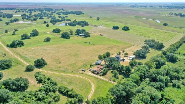 10840 County Road 272, Somerville, TX 77879