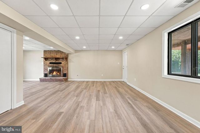 7200 N STARCREST DR, Warrenton, VA 20187