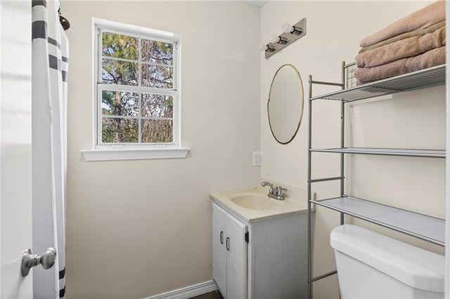 7880 Sharon Drive, Mobile, AL 36619