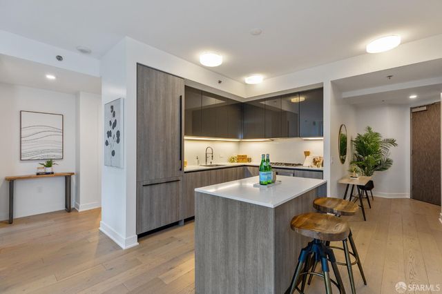 338 Main Street 8H, San Francisco, CA 94105