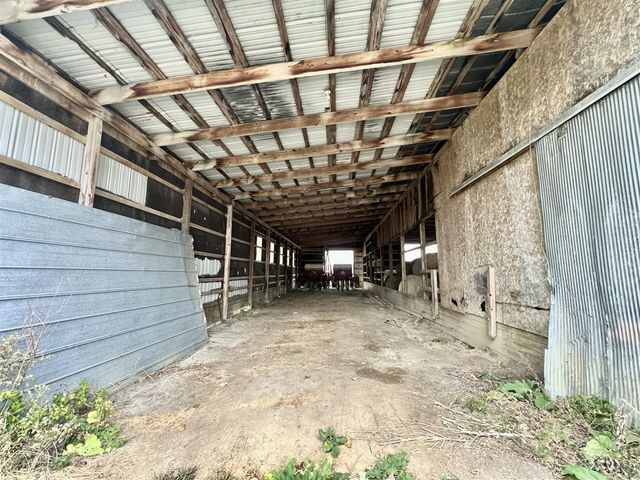 3240 E Reading Road, Osseo, MI 49266