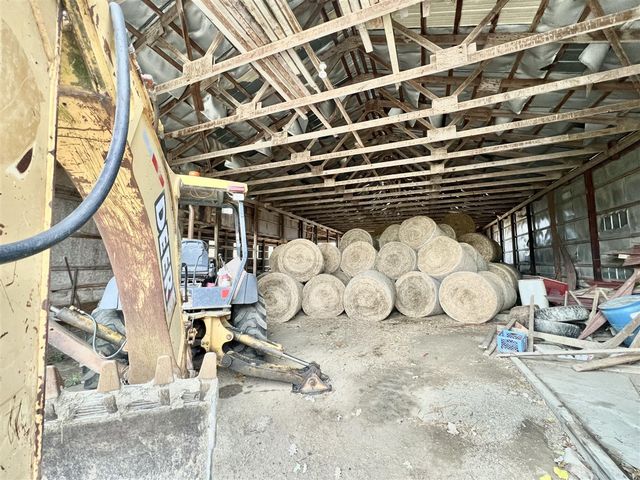 3240 E Reading Road, Osseo, MI 49266