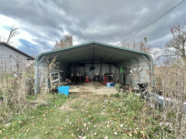 3240 E Reading Road, Osseo, MI 49266