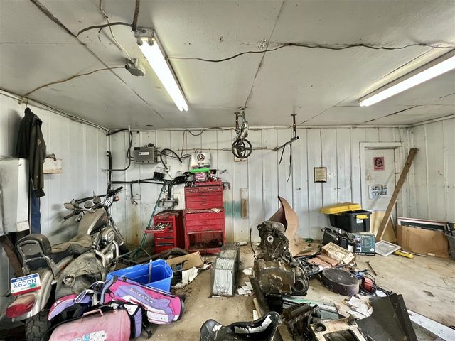 3240 E Reading Road, Osseo, MI 49266