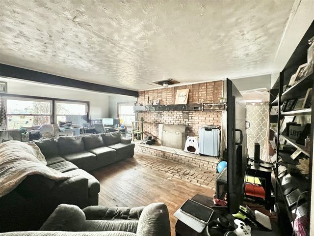 3240 E Reading Road, Osseo, MI 49266