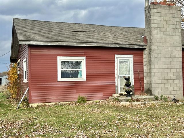 3240 E Reading Road, Osseo, MI 49266