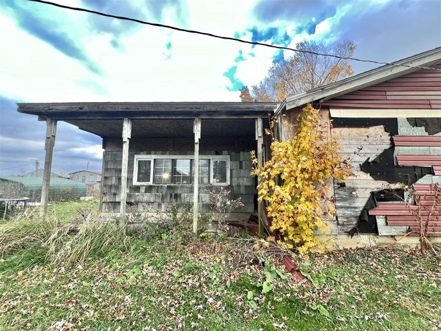 3240 E Reading Road, Osseo, MI 49266