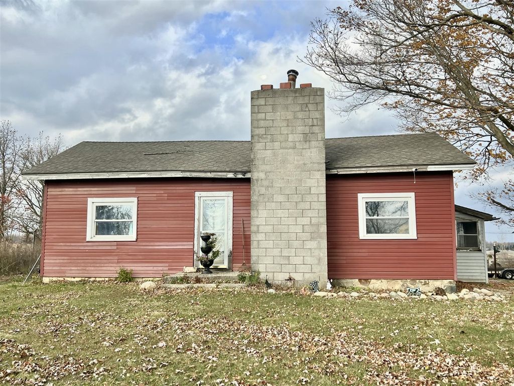 3240 E Reading Road, Osseo, MI 49266