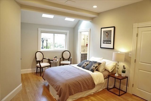 40 Evergreen Ave A, Somerville, MA 02145