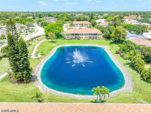 2050 W Crown Pointe BLVD C214, Naples, FL 34112
