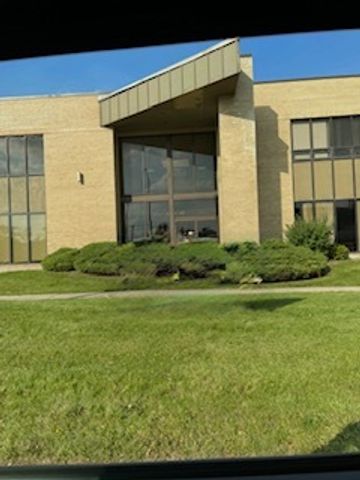 1835 Dixie Highway 104, Flossmoor, IL 60422