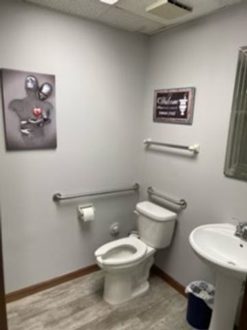 1835 Dixie Highway 104, Flossmoor, IL 60422