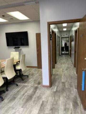1835 Dixie Highway 104, Flossmoor, IL 60422