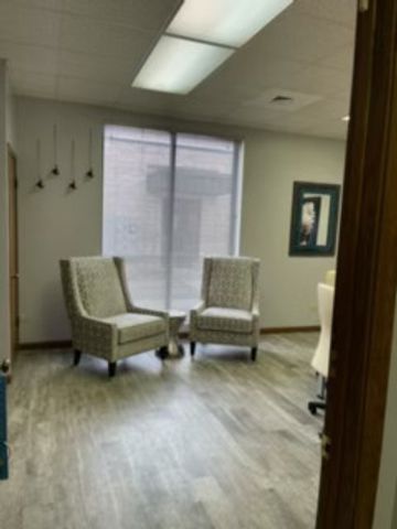 1835 Dixie Highway 104, Flossmoor, IL 60422