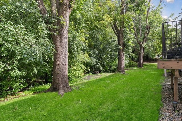 5851 Lake Curve Lane, Brooklyn Center, MN 55429
