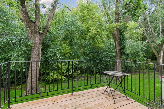 5851 Lake Curve Lane, Brooklyn Center, MN 55429