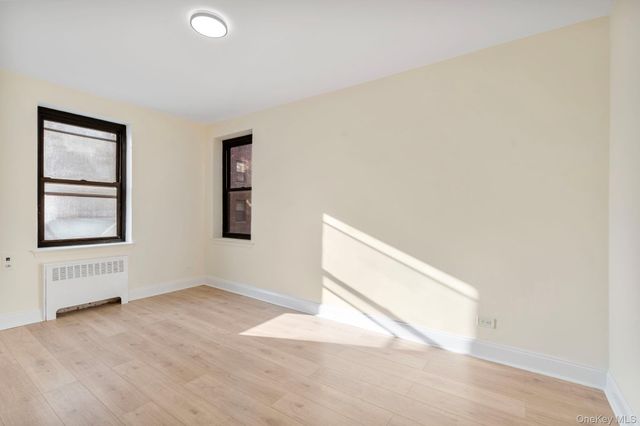 88-10 32nd Ave Avenue 304, East Elmhurst, NY 11369