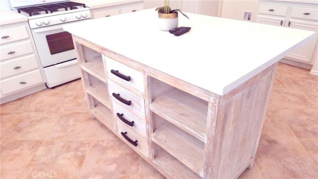 24799 Benetta Court, Wildomar, CA 92595