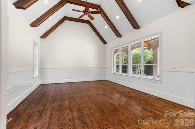 8600 Fairview Road, Charlotte, NC 28226