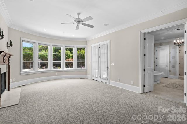 8600 Fairview Road, Charlotte, NC 28226