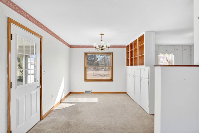 706 W Washington Street, Marshfield, MO 65706