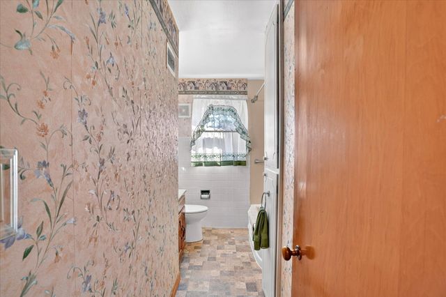 706 W Washington Street, Marshfield, MO 65706