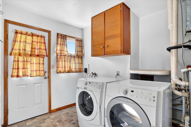 706 W Washington Street, Marshfield, MO 65706