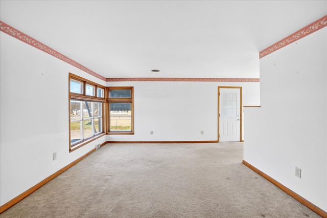 706 W Washington Street, Marshfield, MO 65706