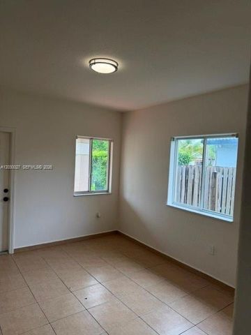 706 SE 14th Ave, Homestead, FL 33033