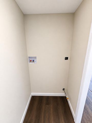 12704 Whitcomb Street, Crown Point, IN 46307