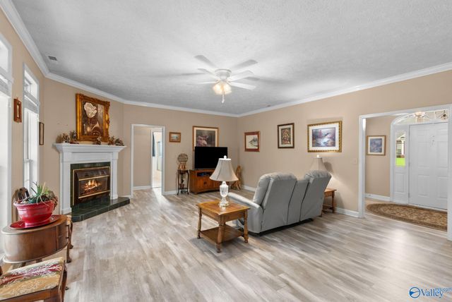 27810 Kim Drive, Harvest, AL 35749