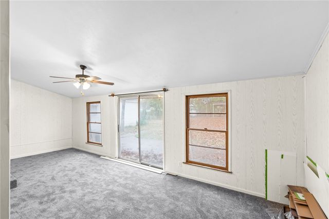 1112 E Elm Street, Hillsboro, TX 76645