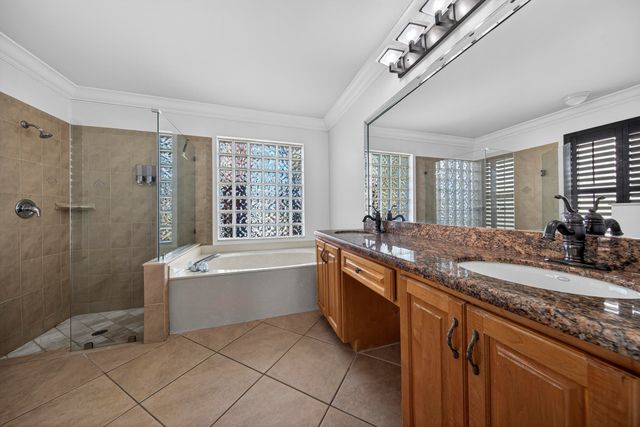 9121 Paragon Way, Boynton Beach, FL 33472