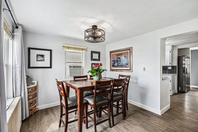1031 ADELIA Street, Downers Grove, IL 60516