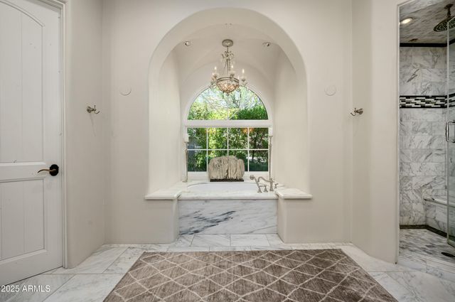 9795 E KEMPER Way, Scottsdale, AZ 85255