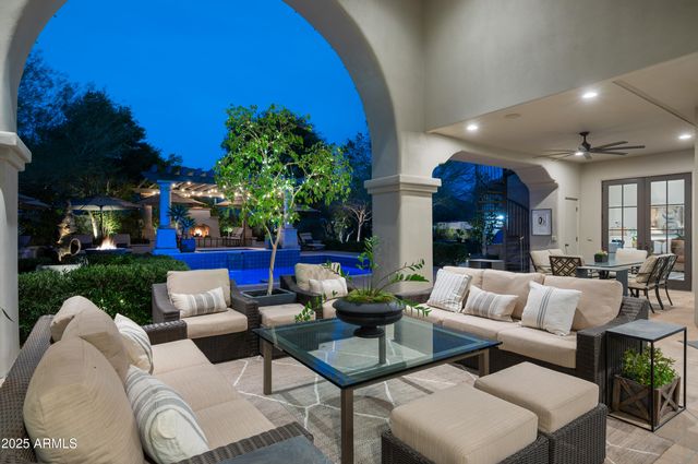 9795 E KEMPER Way, Scottsdale, AZ 85255