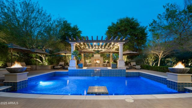 9795 E KEMPER Way, Scottsdale, AZ 85255