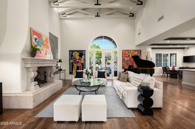 9795 E KEMPER Way, Scottsdale, AZ 85255