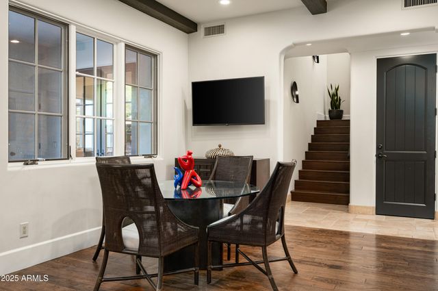 9795 E KEMPER Way, Scottsdale, AZ 85255