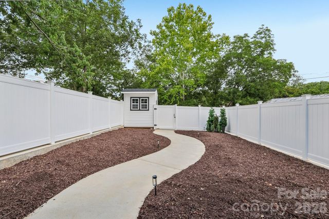 105 Maple Street, Badin, NC 28009