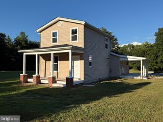 9113 THORNTON ROLLING RD, Fredericksburg, VA 22408