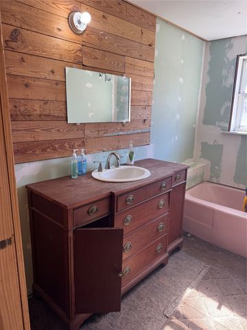 346 County Road 3520, Hawkins, TX 75765