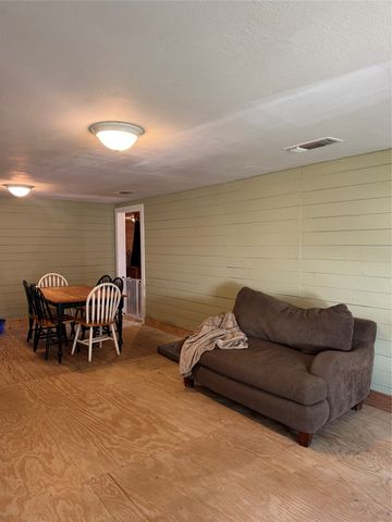 346 County Road 3520, Hawkins, TX 75765