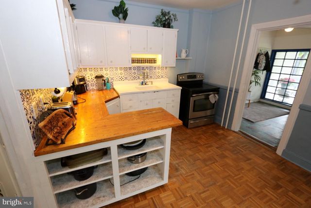 659 BELMONT AVE, Southampton, PA 18966