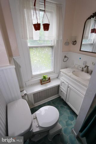 659 BELMONT AVE, Southampton, PA 18966