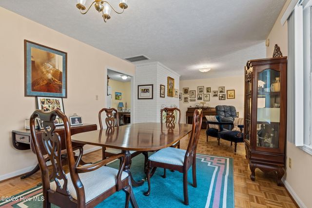 3616 Sunny Drive, Morehead City, NC 28557