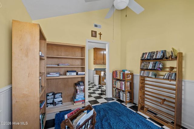 3616 Sunny Drive, Morehead City, NC 28557