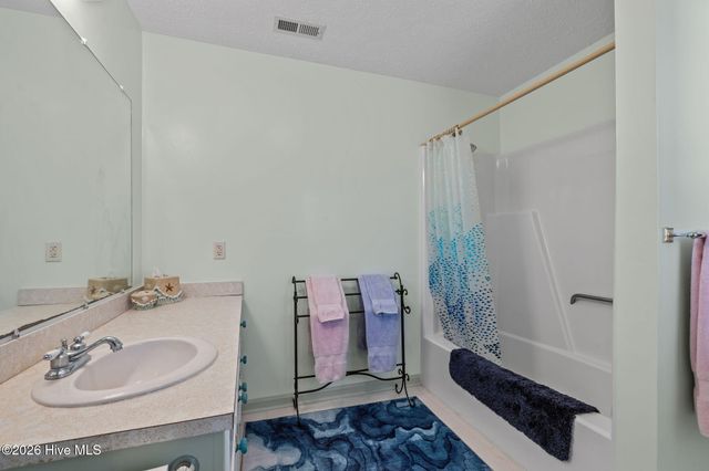 3616 Sunny Drive, Morehead City, NC 28557