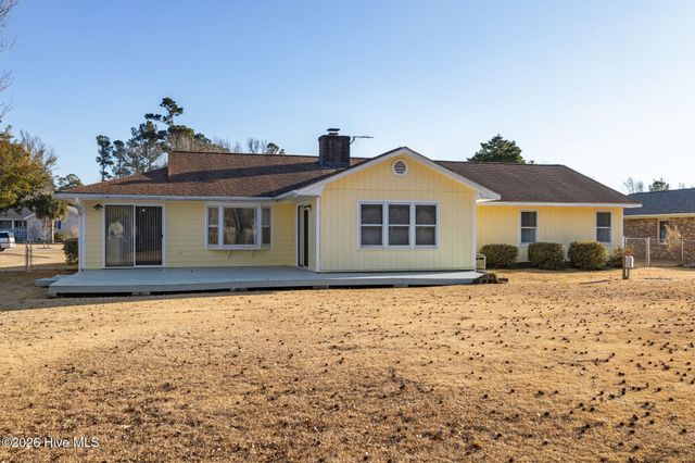 3616 Sunny Drive, Morehead City, NC 28557